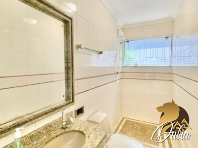 Padrão Interlagos 1182m² 04 Dormitórios 04 Suítes 6 Vagas