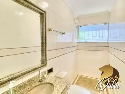 Padrão Interlagos 1182m² 04 Dormitórios 04 Suítes 6 Vagas