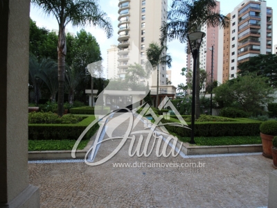 Palazzo Reale Jardim Vila Mariana 267m² 04 Dormitórios 03 Suítes 5 Vagas