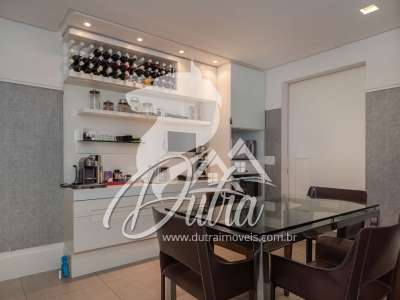 Casa Blanca Jardim Paulista 340m² 03 Dormitórios 03 Suítes 3 Vagas