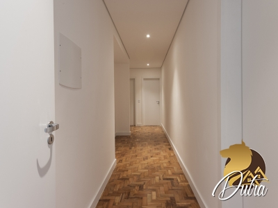 Edifício Maria Laetitia Jardim Paulista 232m² 03 Dormitórios 01 Suítes 2 Vagas