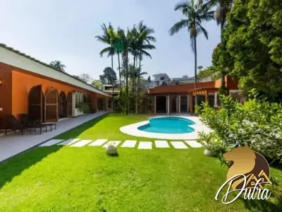 Padrão Alto de Pinheiros 1016m² 04 Dormitórios 04 Suítes 15 Vagas