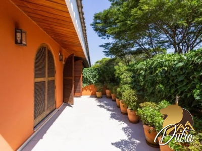 Padrão Alto de Pinheiros 1016m² 04 Dormitórios 04 Suítes 15 Vagas