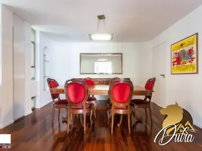 Praça dos Franceses Morro dos Ingleses 240m² 04 Dormitórios 01 Suítes 2 Vagas