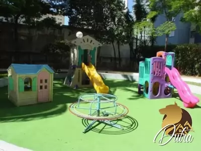 Praça dos Franceses Morro dos Ingleses 240m² 04 Dormitórios 01 Suítes 2 Vagas