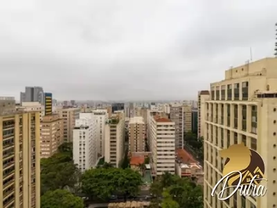 Praça dos Franceses Morro dos Ingleses 240m² 04 Dormitórios 01 Suítes 2 Vagas