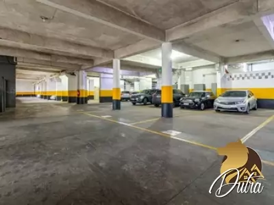 Praça dos Franceses Morro dos Ingleses 240m² 04 Dormitórios 01 Suítes 2 Vagas