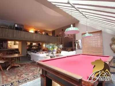 Padrão Jardim América 1000m² 05 Dormitórios 04 Suítes 10 Vagas