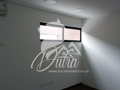 Casa Comercial no Jardim América 373 m² 17 Salas 12 Vagas