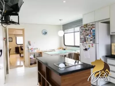 Edifício Adriana Aclimação 240m² 04 Dormitórios 02 Suítes 3 Vagas