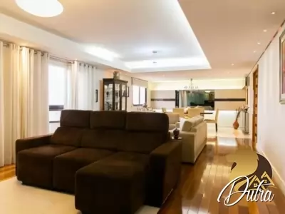 Edifício Adriana Aclimação 240m² 04 Dormitórios 02 Suítes 3 Vagas