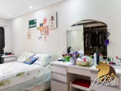 Edifício Adriana Aclimação 240m² 04 Dormitórios 02 Suítes 3 Vagas