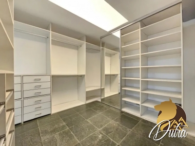 Edifício Marseille Vila Uberabinha 360m² 04 Dormitórios 04 Suítes 3 Vagas
