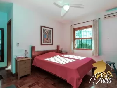 Padrão Jardim Panorama 410m² 04 Dormitórios 03 Suítes 3 Vagas