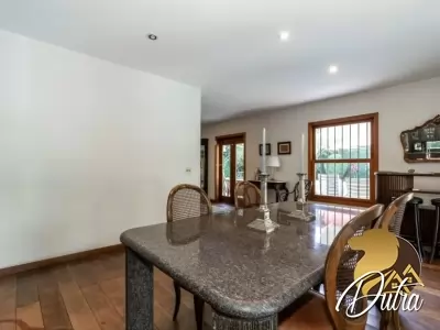 Padrão Jardim Panorama 410m² 04 Dormitórios 03 Suítes 3 Vagas