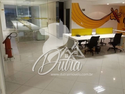 Casa Comercial Pinheiros 806m² 10 Dormitórios 12 Vagas