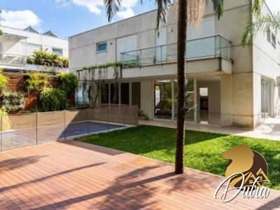 Condominio Porto Fino Parque Colonial 787m² 04 Dormitórios 04 Suítes 8 Vagas