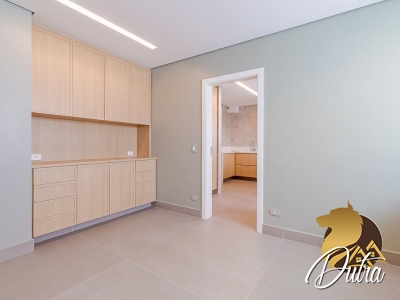 Irma Aguiar de Souza Higienópolis 468m² 04 Dormitórios 02 Suítes 4 Vagas