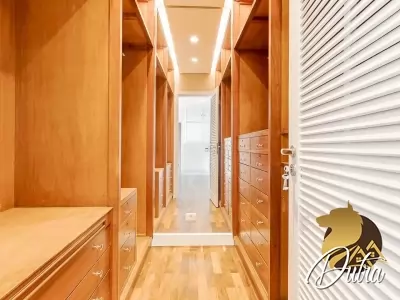 Irma Aguiar de Souza Higienópolis 468m² 04 Dormitórios 02 Suítes 4 Vagas