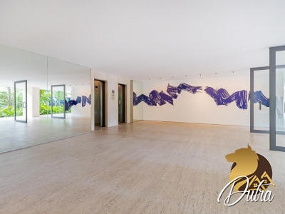 Irma Aguiar de Souza Higienópolis 468m² 04 Dormitórios 02 Suítes 4 Vagas