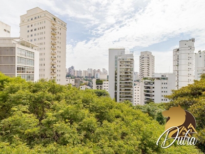 Irma Aguiar de Souza Higienópolis 468m² 04 Dormitórios 02 Suítes 4 Vagas