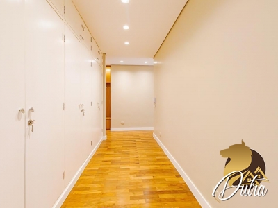 Irma Aguiar de Souza Higienópolis 468m² 04 Dormitórios 02 Suítes 4 Vagas