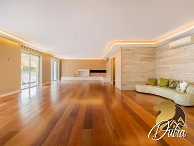 Irma Aguiar de Souza Higienópolis 468m² 04 Dormitórios 02 Suítes 4 Vagas