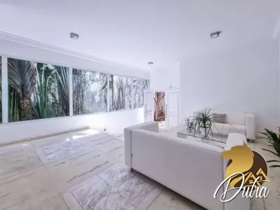 Padrão Cidade Jardim 870m² 04 Dormitórios 04 Suítes 6 Vagas