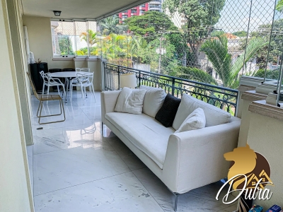 Castagneto Higienópolis 292m² 04 Dormitórios 03 Suítes 4 Vagas